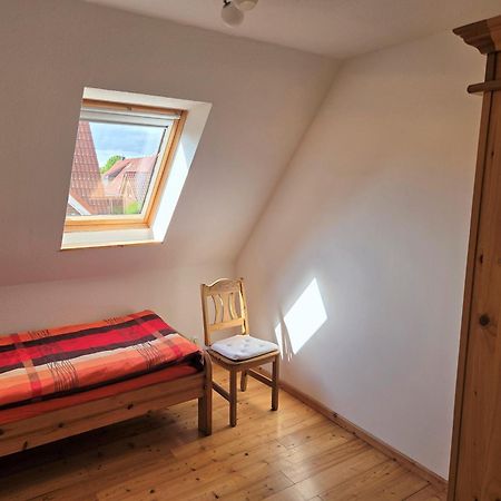 Ferienwohnungen Hass - Haus 1 Фехмарн Стая снимка
